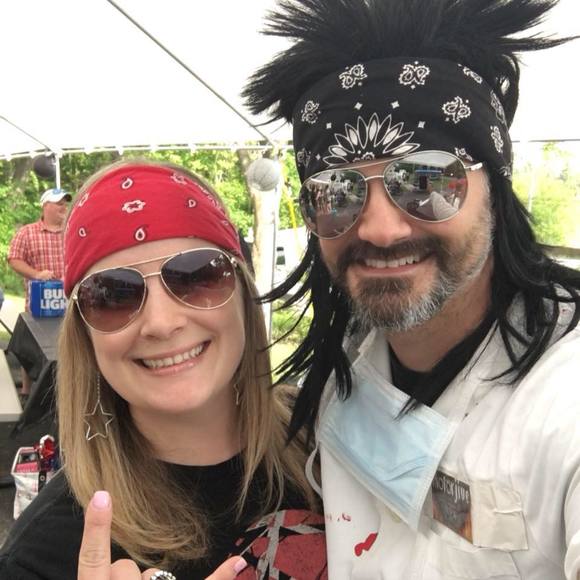 Meet your Posher, Jennifer - Picture 1 of 1